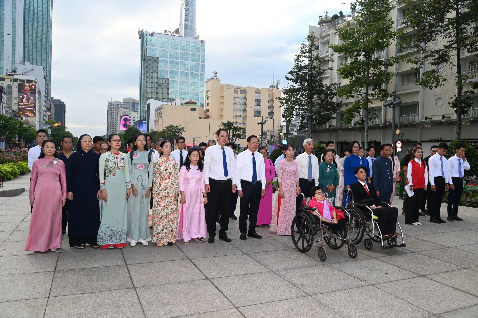 Nhấn vào ảnh để phóng to